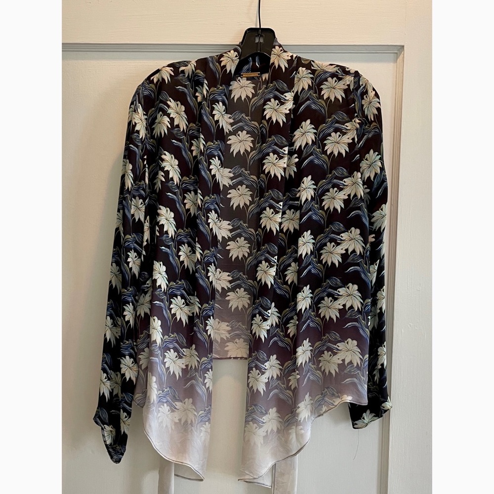 Rebecca Minkoff, 100% Silk Floral Shaw, Size M